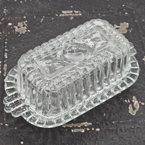 Hazel Atlas Glass Butter Dish Half-Stick Ridged Design Fitted Lid Vintage - Picture 1 of 4